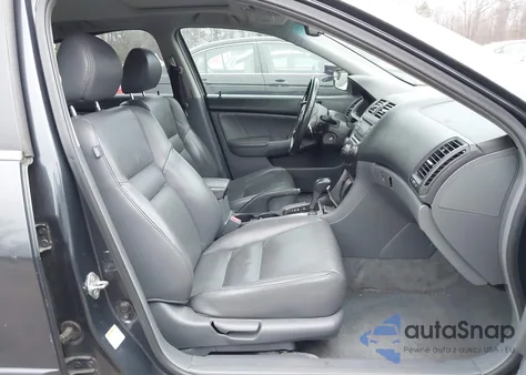 2006 Honda Accord 2.4 Ex from USA, damaged, VIN 1HGCM56886A066893